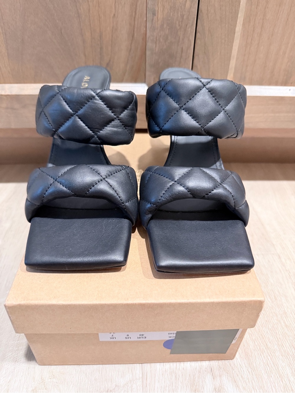 Alohas Quilted Double-Strap Black Women's Slide Heels